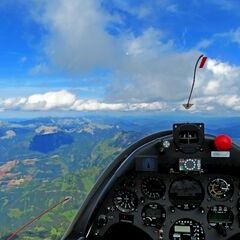 Flugwegposition um 13:39:16: Aufgenommen in der Nähe von Gemeinde Kalwang, 8775, Österreich in 2664 Meter
